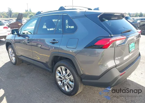 2025 Toyota Rav4 Xle Premium z USA, uszkodzony, nr VIN 2T3A1RFV5SC546558